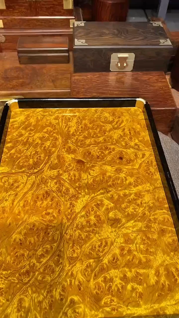 【闪购商品】香樟木木艺茶盘一个