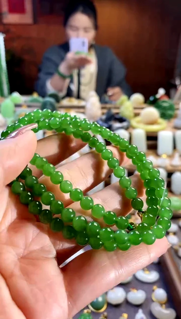 【闪购商品】和田玉项链未镶嵌。