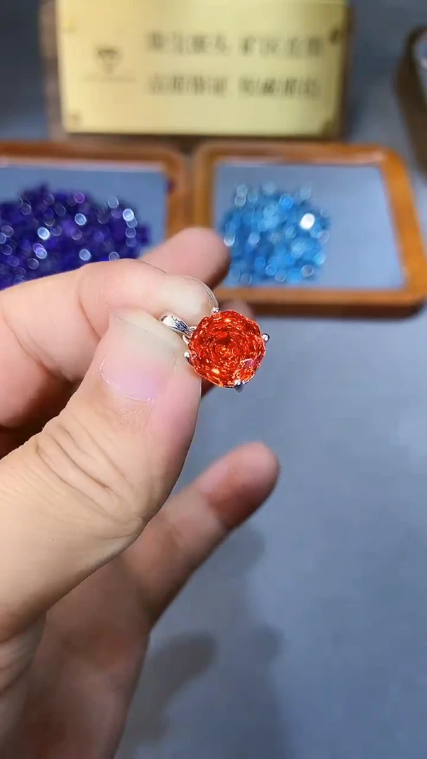 【闪购商品】石榴石颈饰银S925镶嵌654