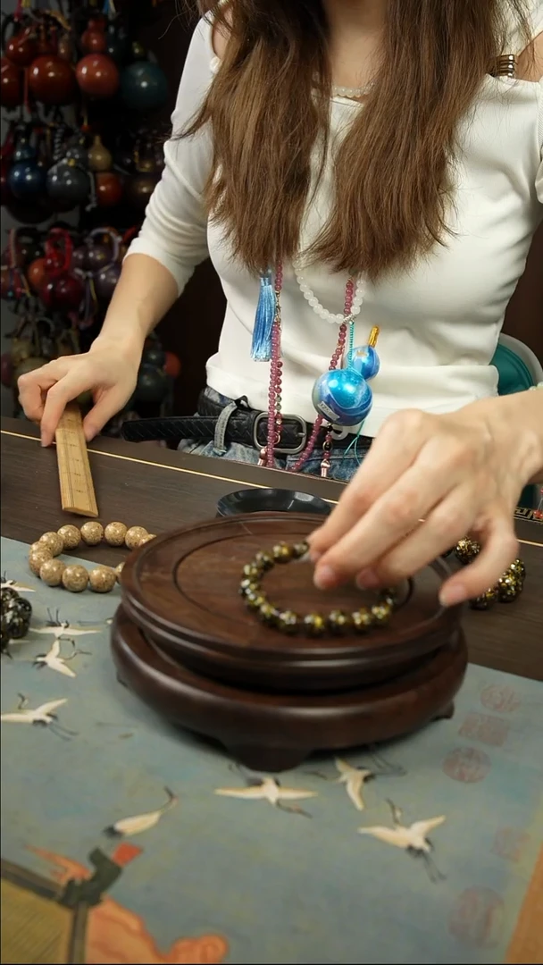 315黑金紫光檀木漆皮器手串1.0