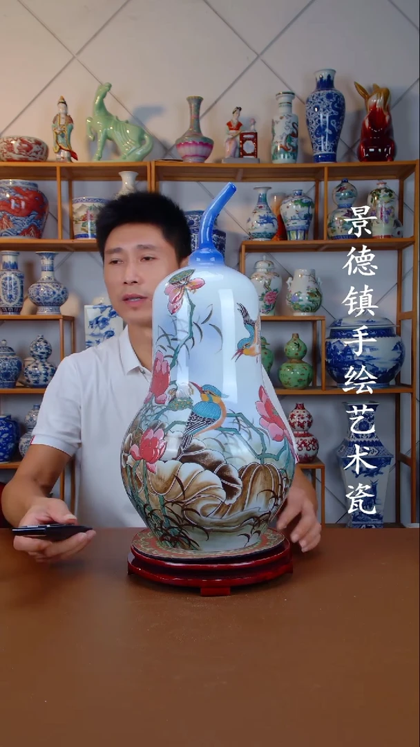 现代景德镇手工手绘陶瓷摆件47