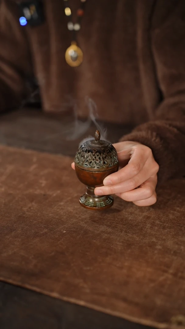 【闪购商品】熏炉  高10.5宽5.5。