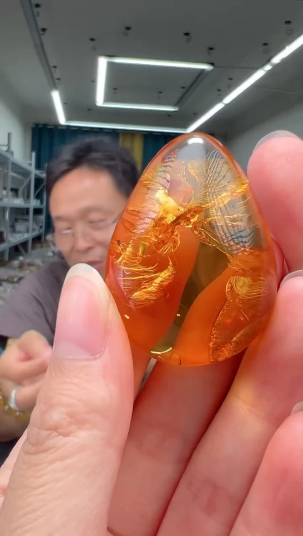 琥珀颈饰未镶嵌吊坠