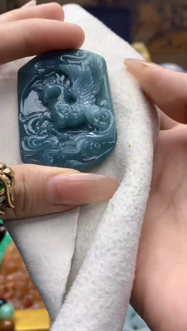 颈饰未镶嵌翡翠天然A货翡翠