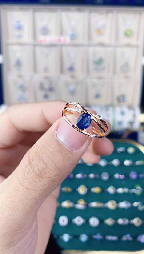 【闪购商品】蓝宝石戒指银S925镶嵌带证书