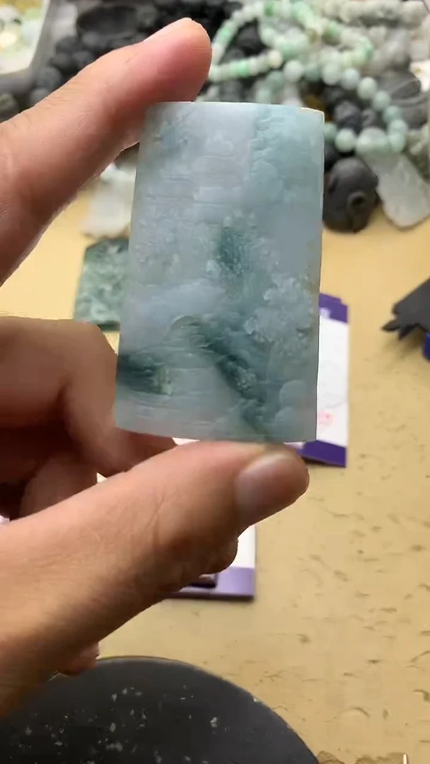 定制翡翠未镶嵌翡翠1