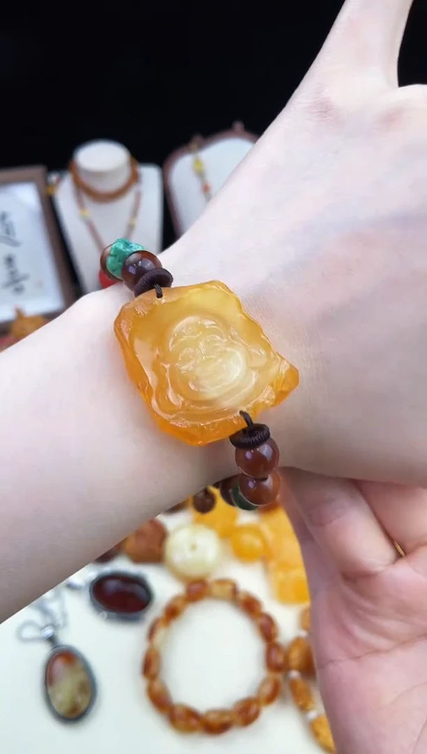 琥珀未镶嵌珠宝奇石柒月