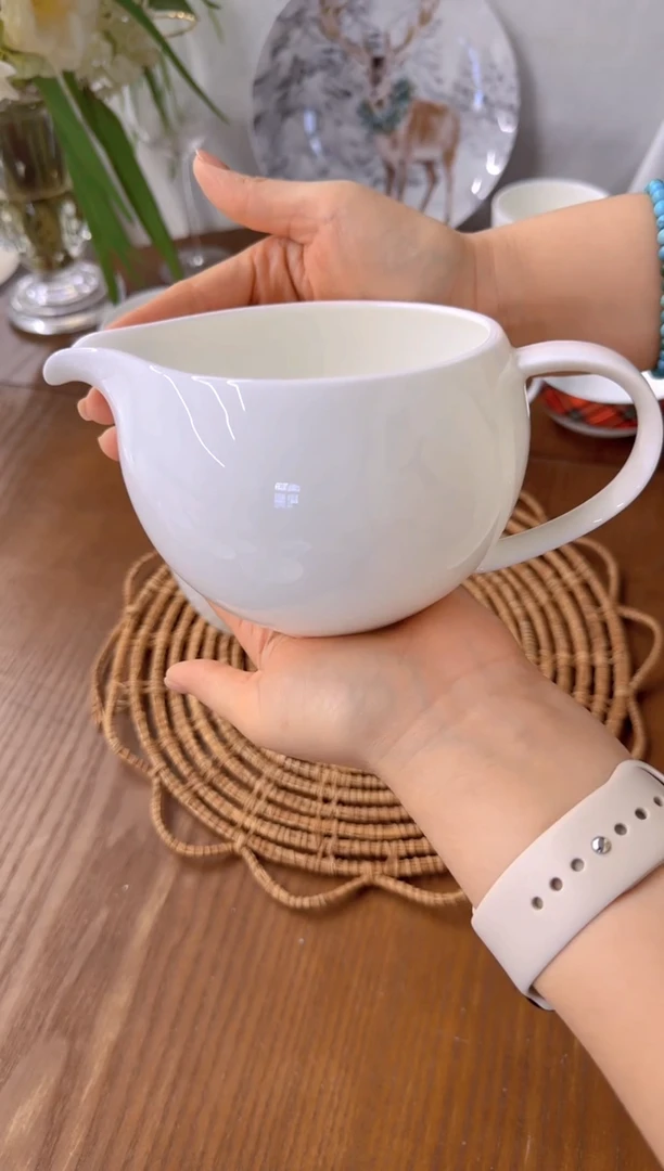 微瑕盘子瓷******************