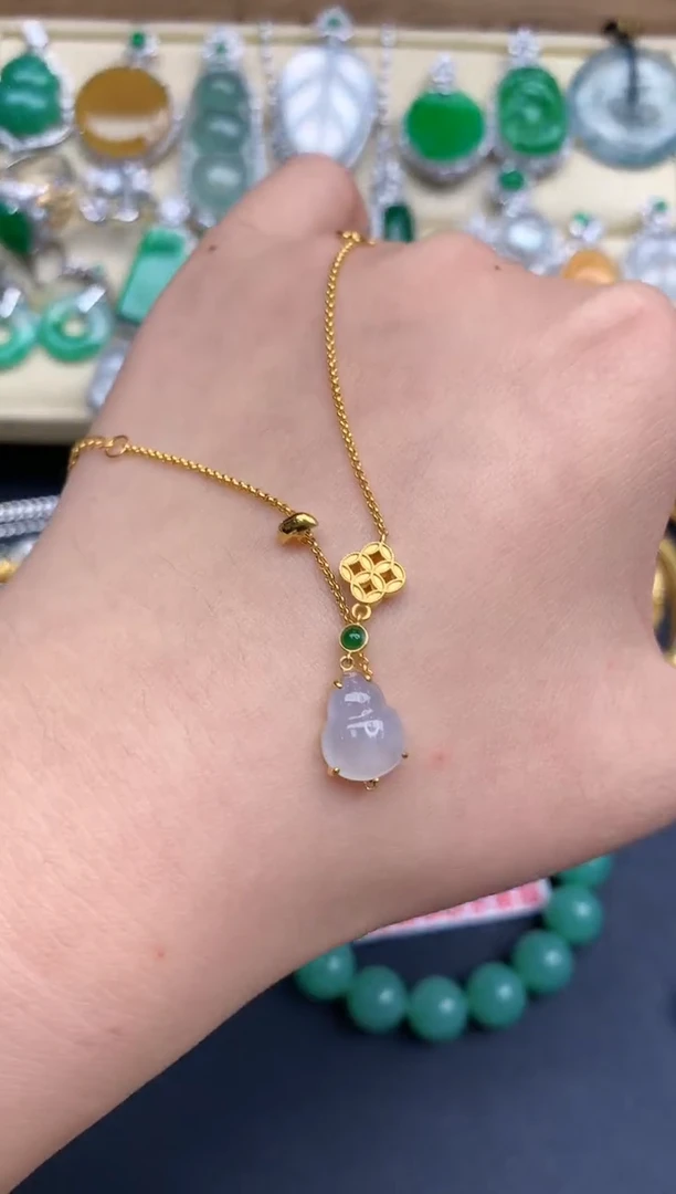 颈饰18K金镶嵌翡翠275-中国好珍宝