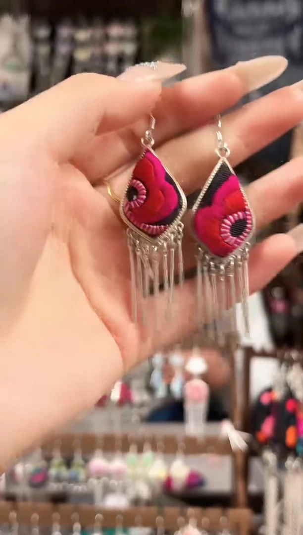 织绣民族风非遗老绣饰品604