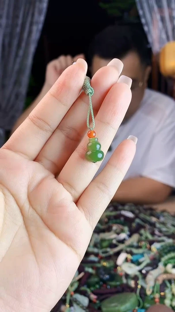 未镶嵌和田玉挂件多样性发货拍一发一