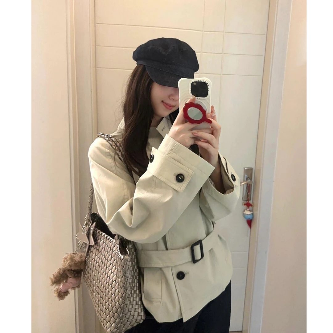 白色玫瑰 首尔假日早秋韩系短款风衣外套女英伦风立领收腰外套