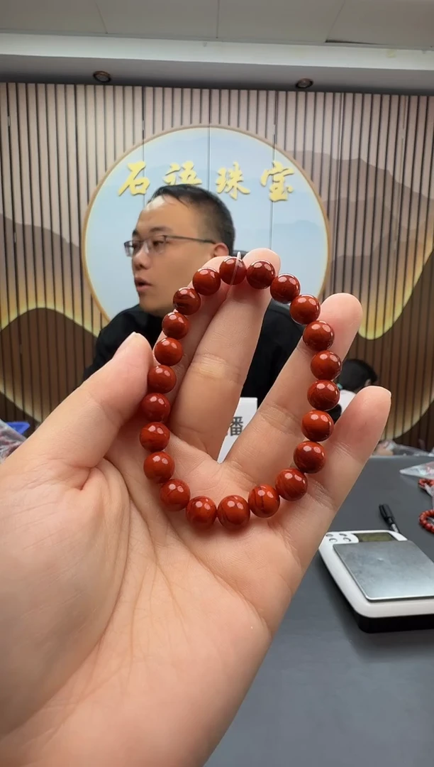 未镶嵌手串南红玛瑙016ZB0103产品一个