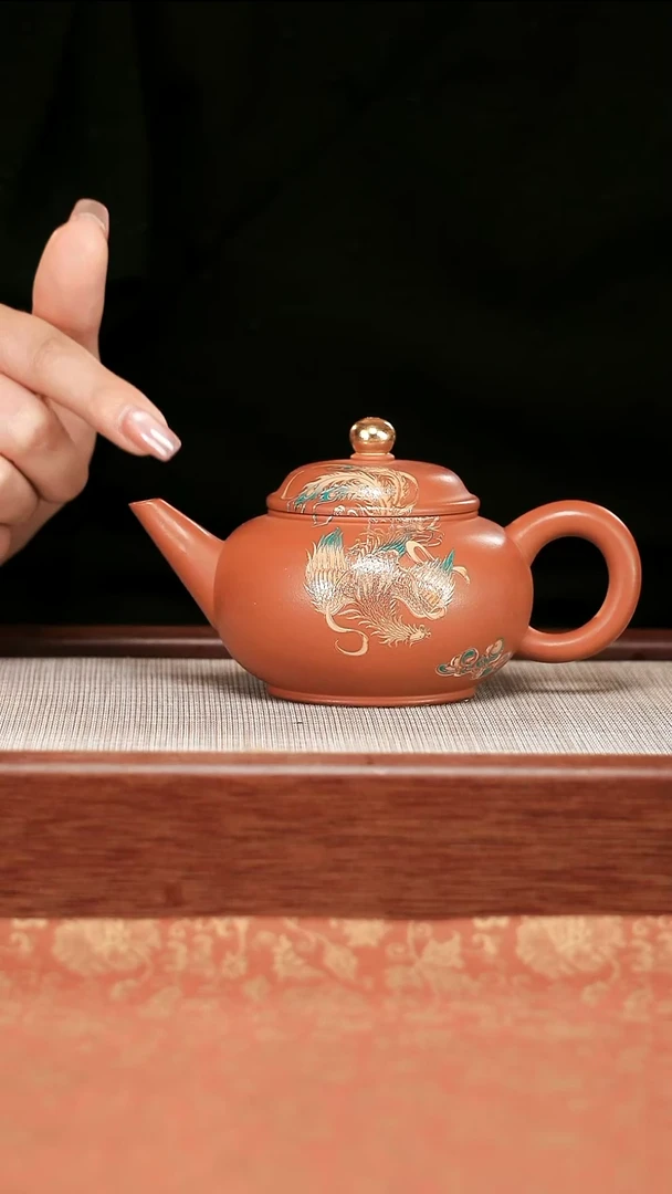 宜兴紫砂壶  0425  A48