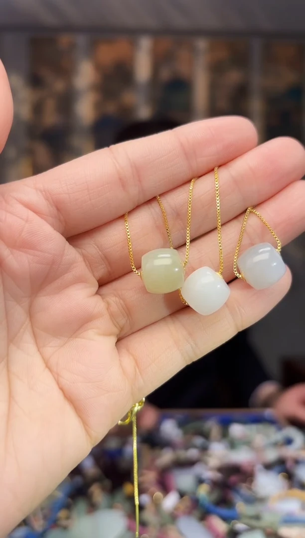 【闪购商品】和田玉挂件未镶嵌拍一发一多样性发货