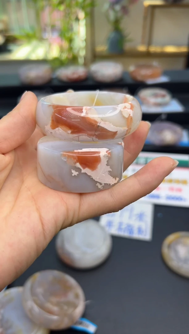 【闪购商品】石英质玉手镯未镶嵌A1350(52圈赠送镯心)