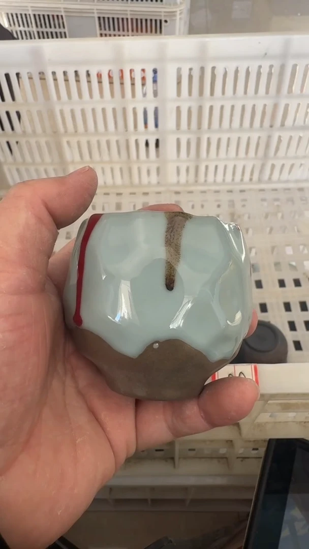 杯无运费险有瑕疵的摄影的产品有使用过的痕迹有点脏介意勿拍