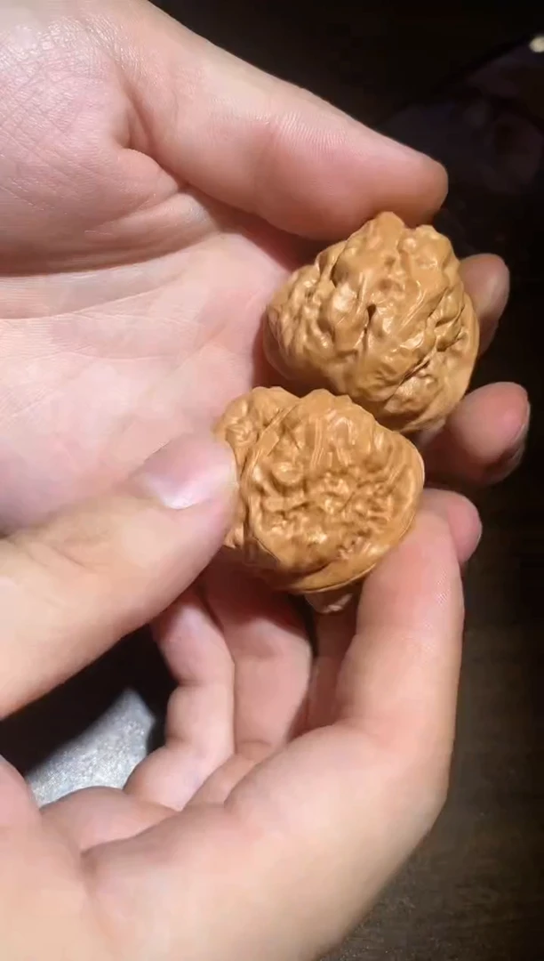 文玩核桃把件微修打底蛤蟆头36-37