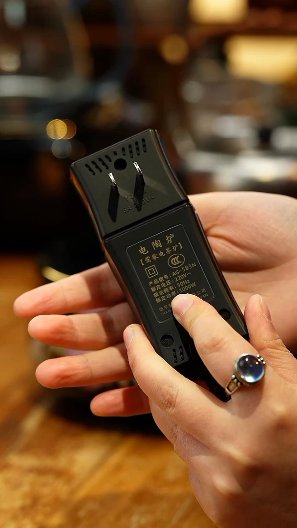 【闪购商品】莺歌烧/四方银杏黑底