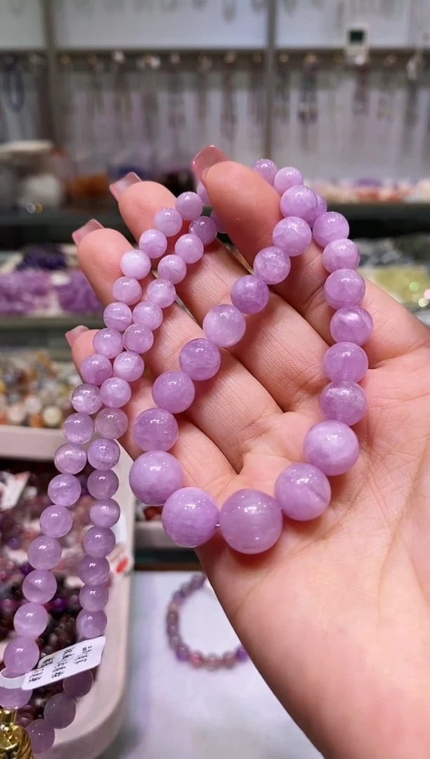 未镶嵌锂辉石项链多样性发其一