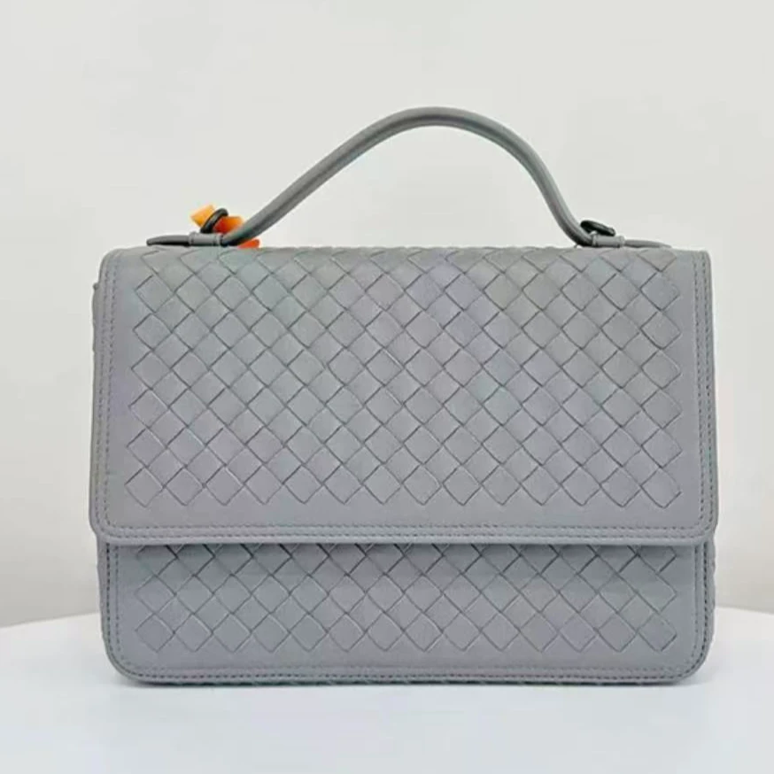 95新 BOTTEGA VENETA/葆蝶家 邮差包【静文】BGD601410002/无子包