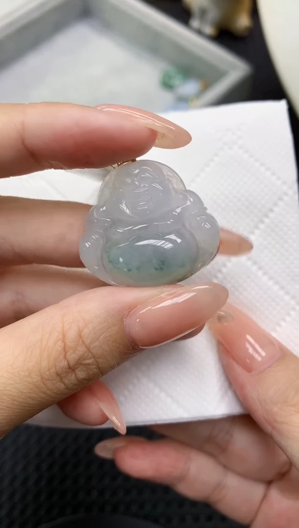 颈饰18K金镶嵌翡翠11111111111