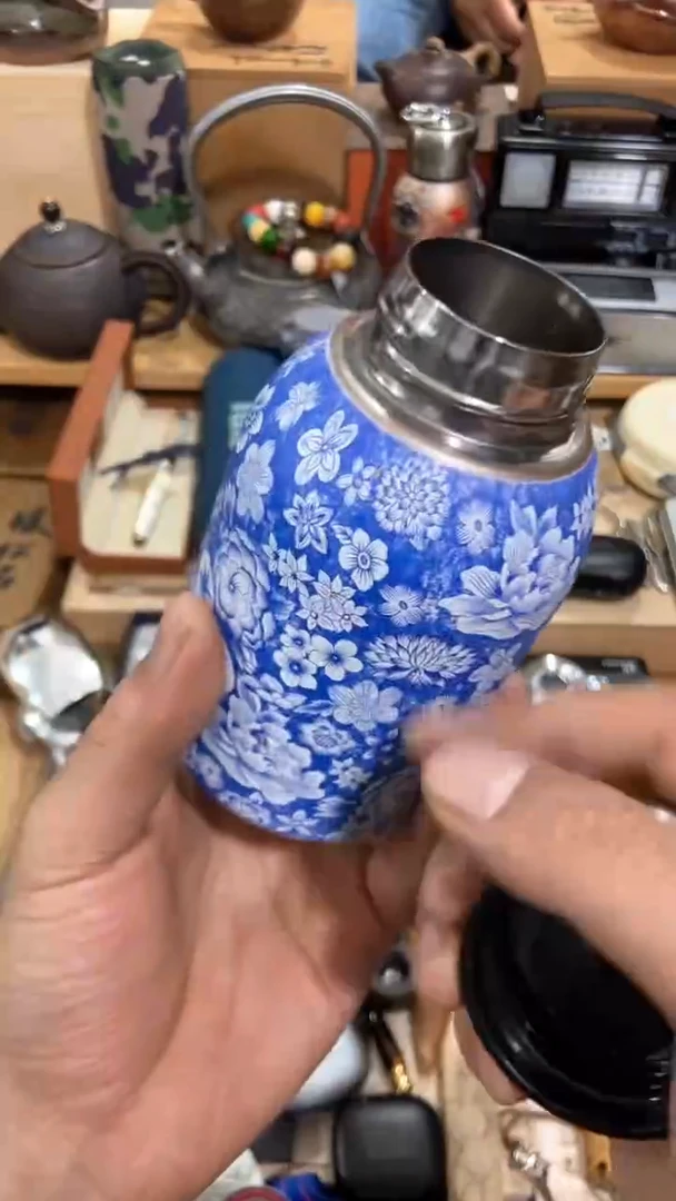 瓷片闪购商品 如图所示