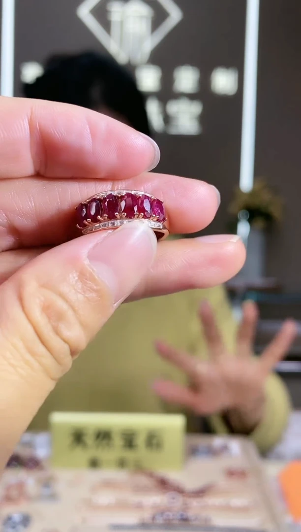 【闪购商品】红宝石手饰银S925镶嵌手饰