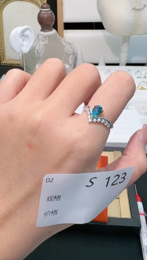 【闪购商品】托帕石戒指银S925镶嵌多样性发一S123