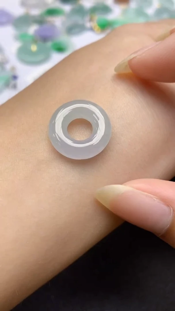 颈饰未镶嵌翡翠天然缅甸a货翡翠百元以上9元证书费自理