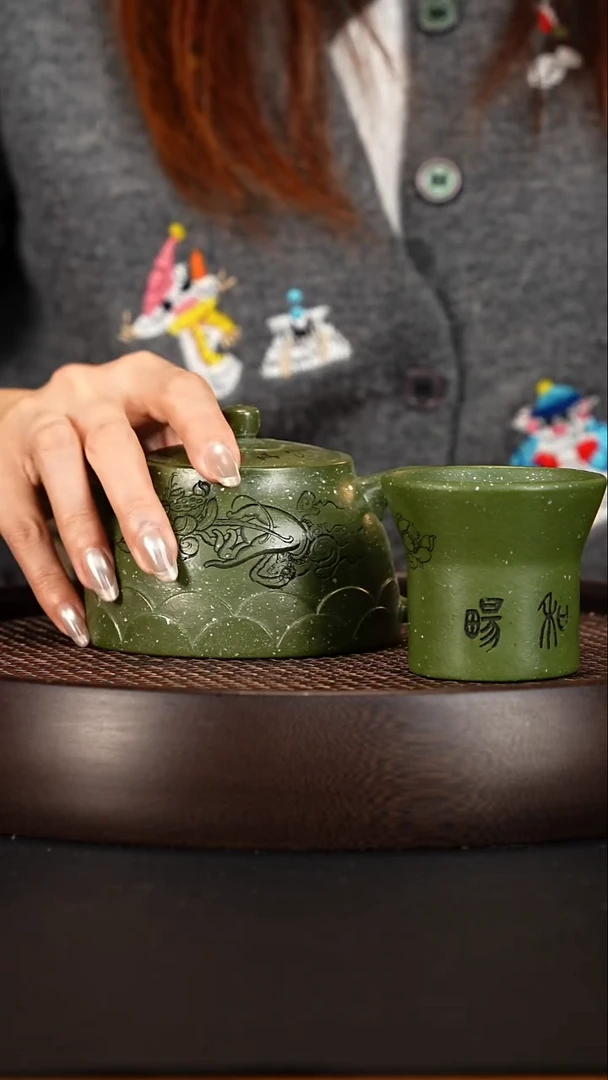 茶壶紫砂 宜兴紫砂壶银星砂墨绿泥梵莲260cc