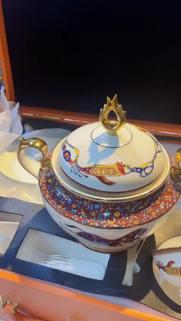 杯鸿辉家品牌瓷器，京东包邮！