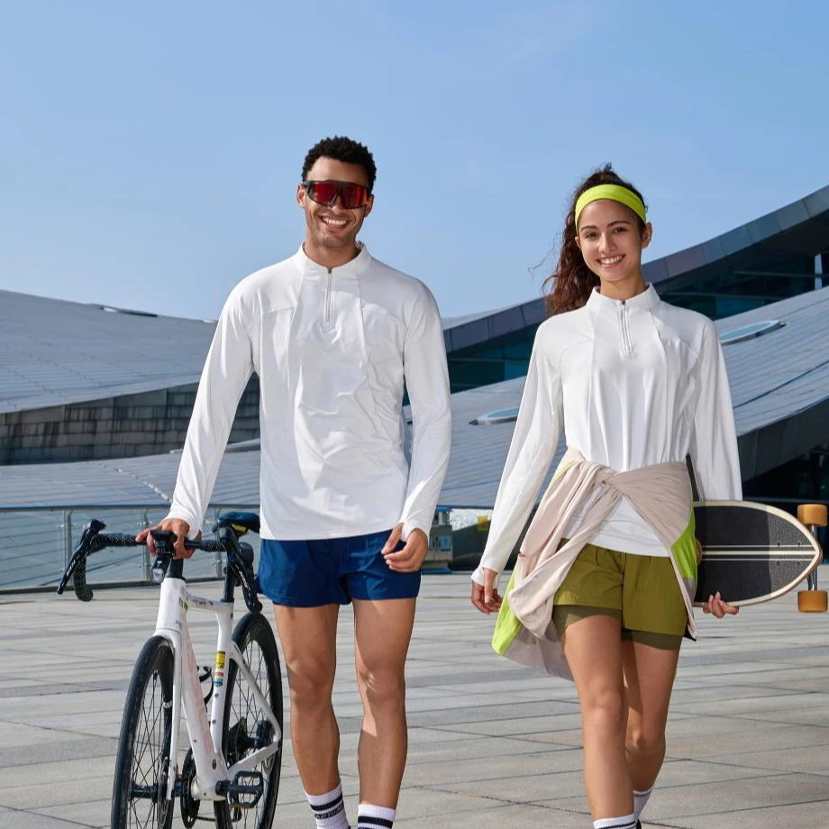 帅爆！都市机能秋冬户外运动半拉链打底/3D立体剪裁速干长袖T恤男