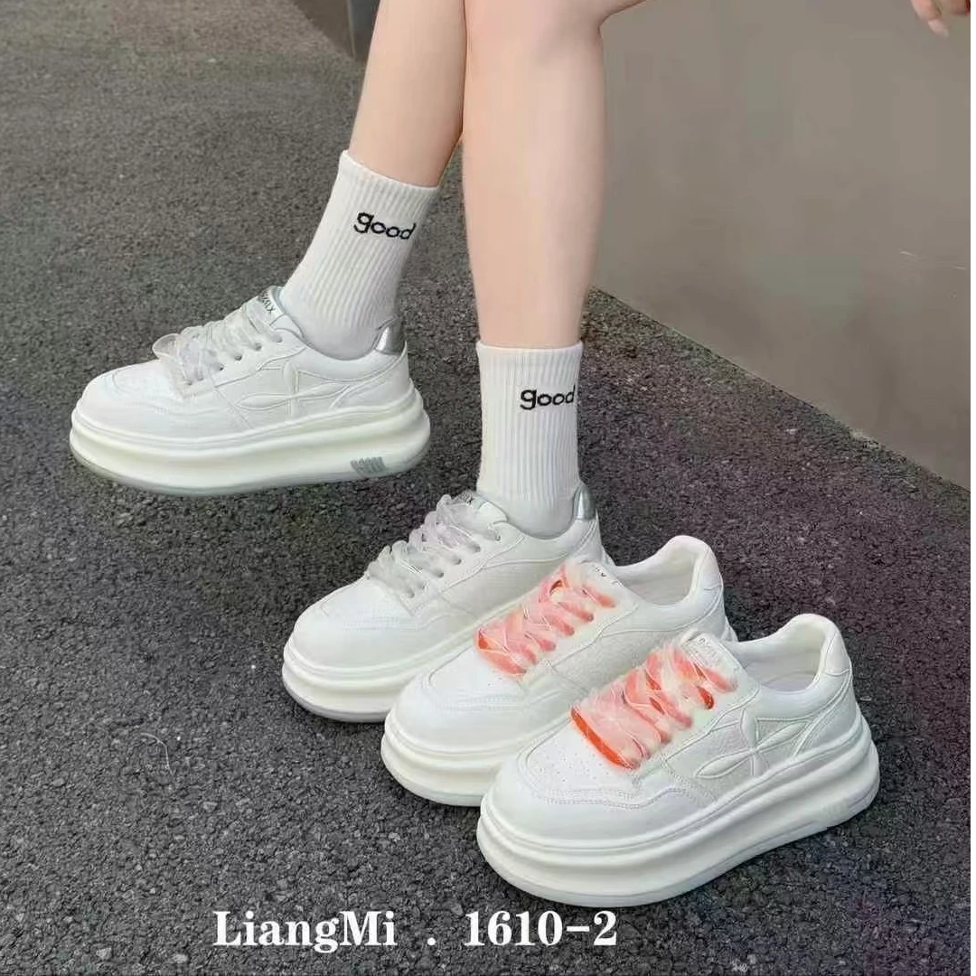 真皮轻便厚底小白鞋2025新款韩版圆头松糕底运动休闲鞋LM 1610-2
