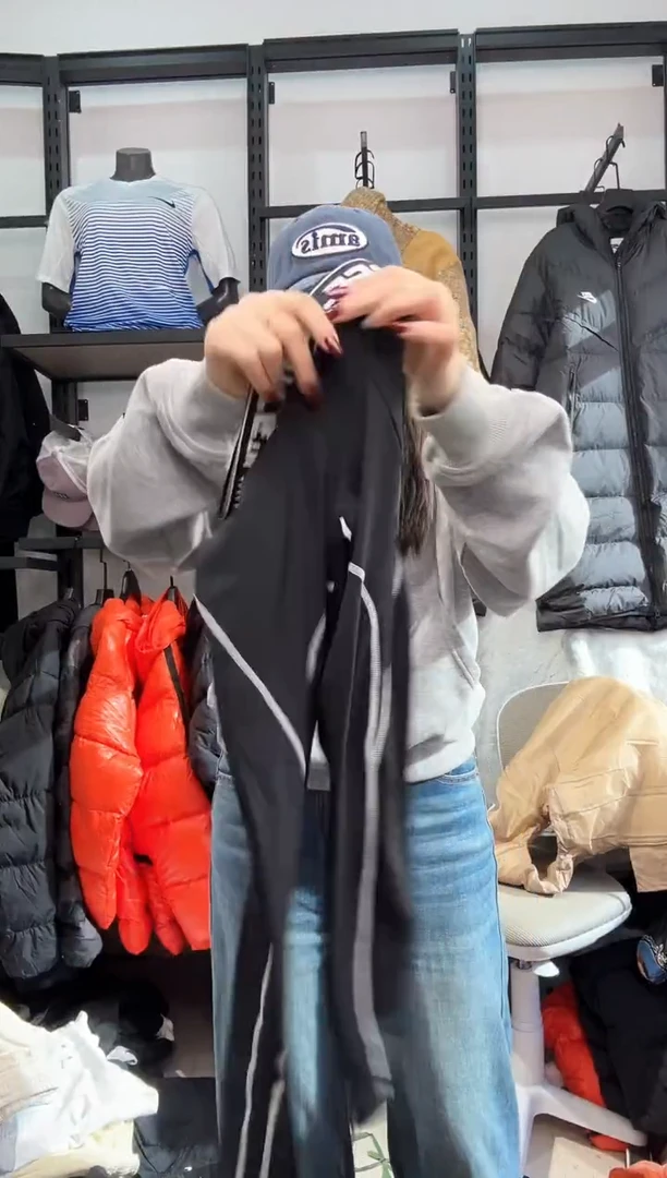 2119编码  瑕疵直播间过款为准 尺码  ·  145