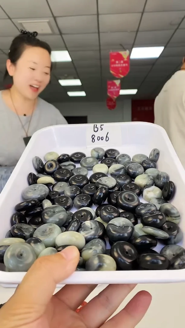 和田玉未镶嵌挂件多样性随机发一