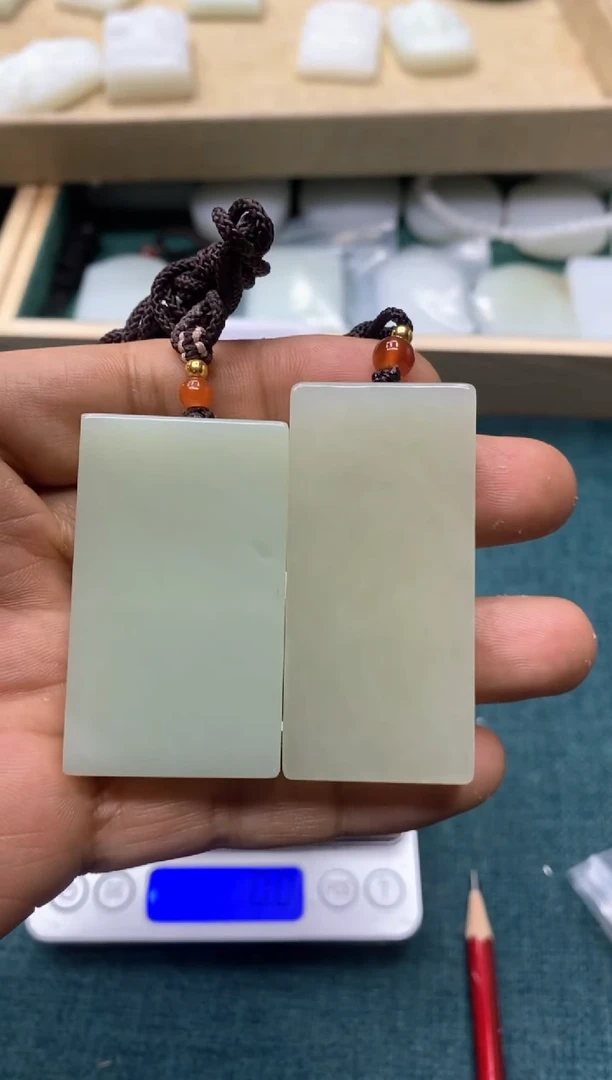 【闪购商品】定制和田玉精品挂件