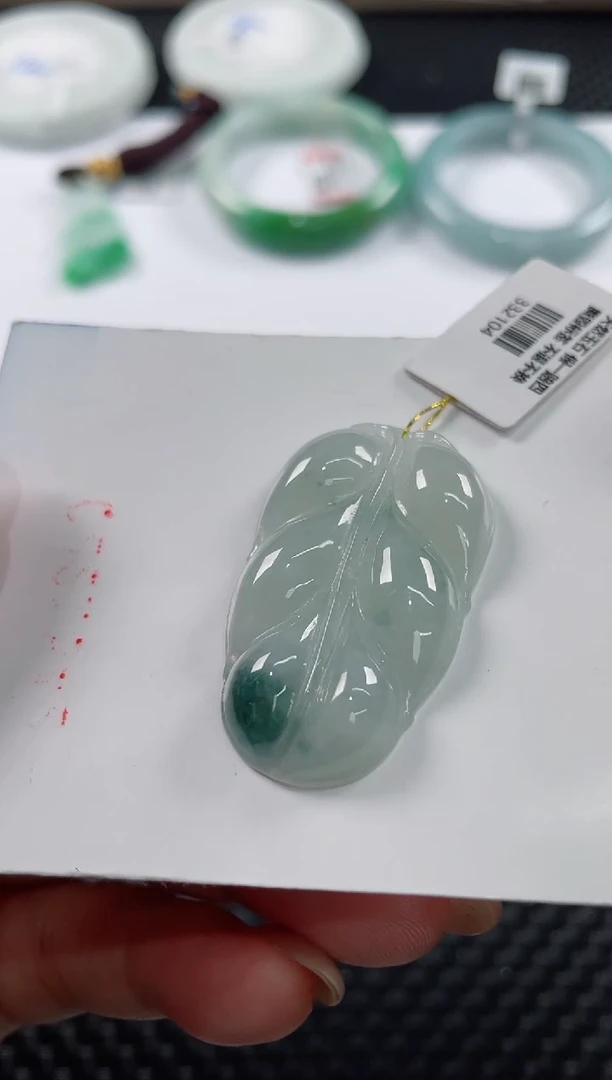 颈饰未镶嵌翡翠基地发货H 4352