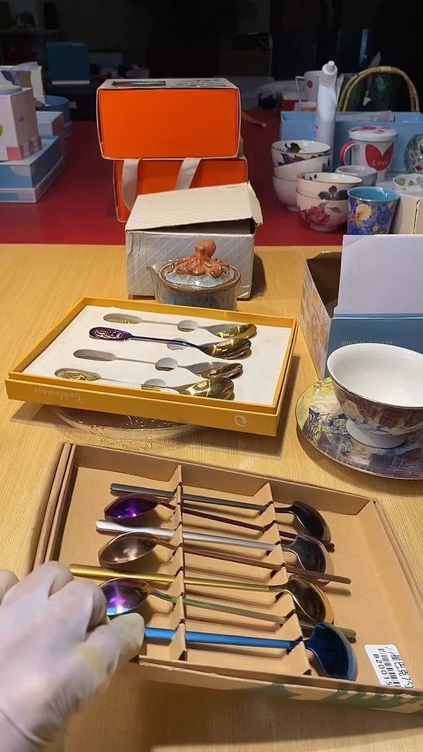 瓷片生活的本意是开心啊@@1