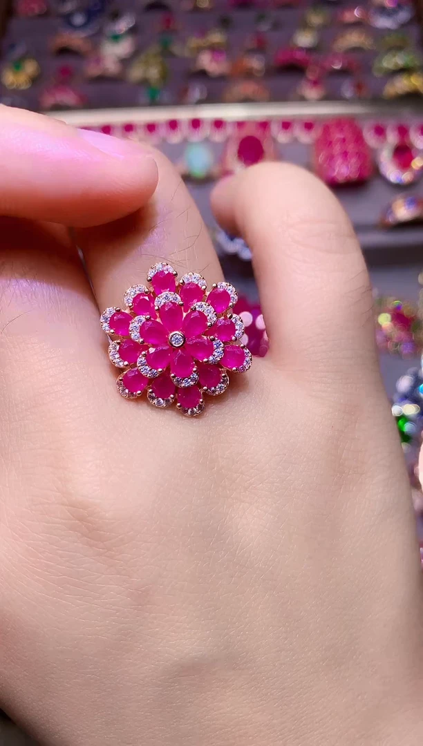 银S925镶嵌戒指红宝石....