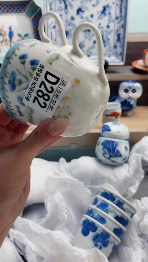 琉璃手工艺品李*D282***********