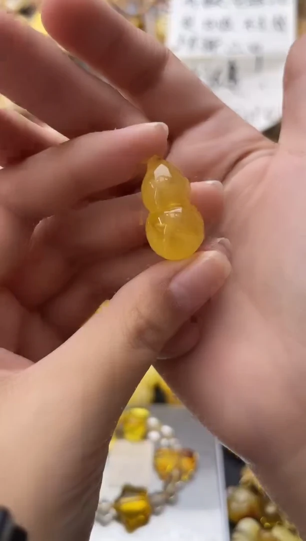 琥珀未镶嵌珠宝奇石145琥珀蜜蜡微瑕