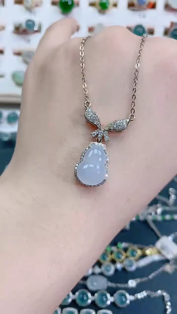 颈饰银S925镶嵌翡翠天然翡翠
