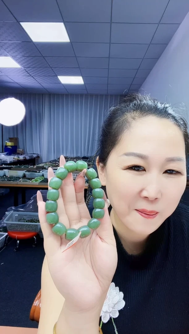 未镶嵌手串和田玉纯天然和田玉新疆且末湖水蓝14