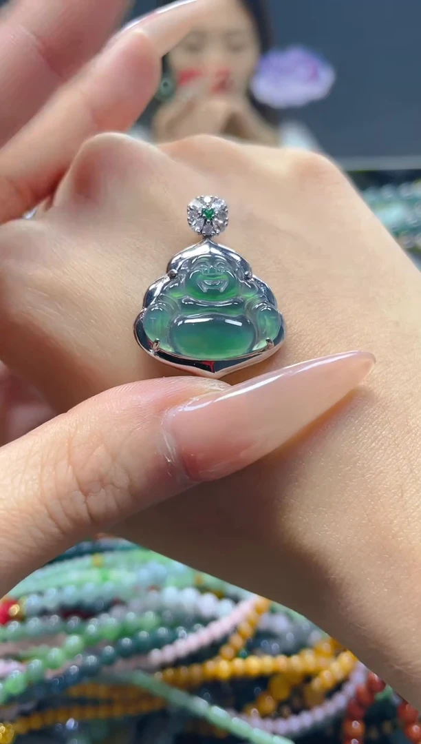 颈饰未镶嵌翡翠/H/翡翠A货，一件也是批发价