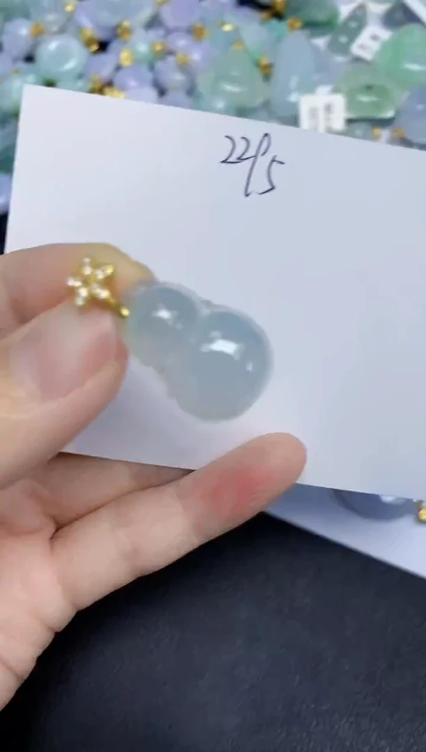 翡翠未镶嵌颈饰天然缅甸翡翠A货