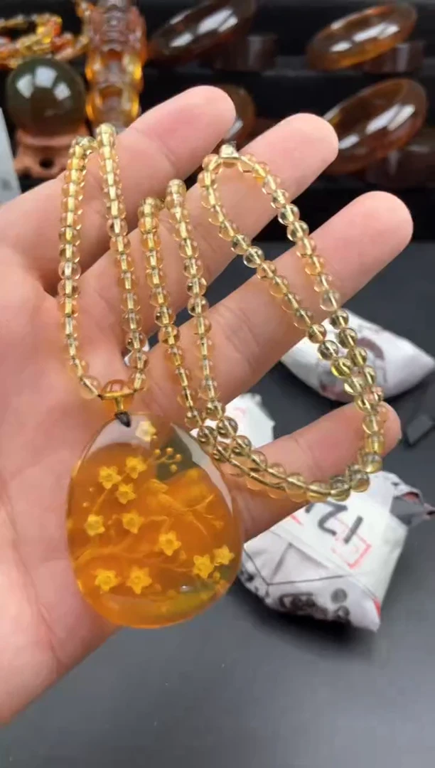 【闪购商品】琥珀颈饰未镶嵌阴雕喜上眉梢毛衣链一套