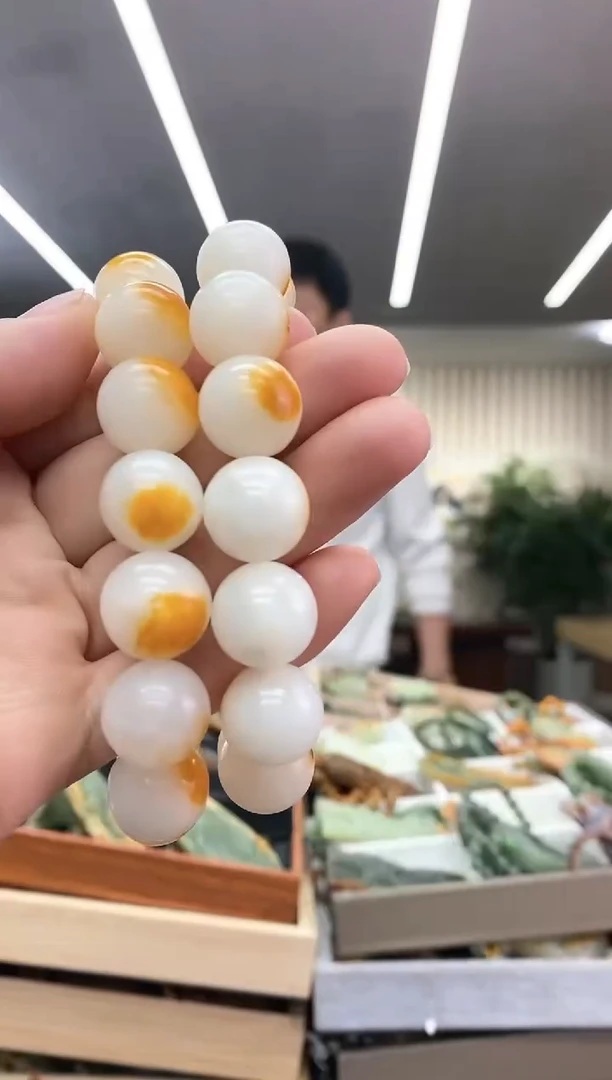 【闪购商品】和田玉手串未镶嵌多样式发货随机发一