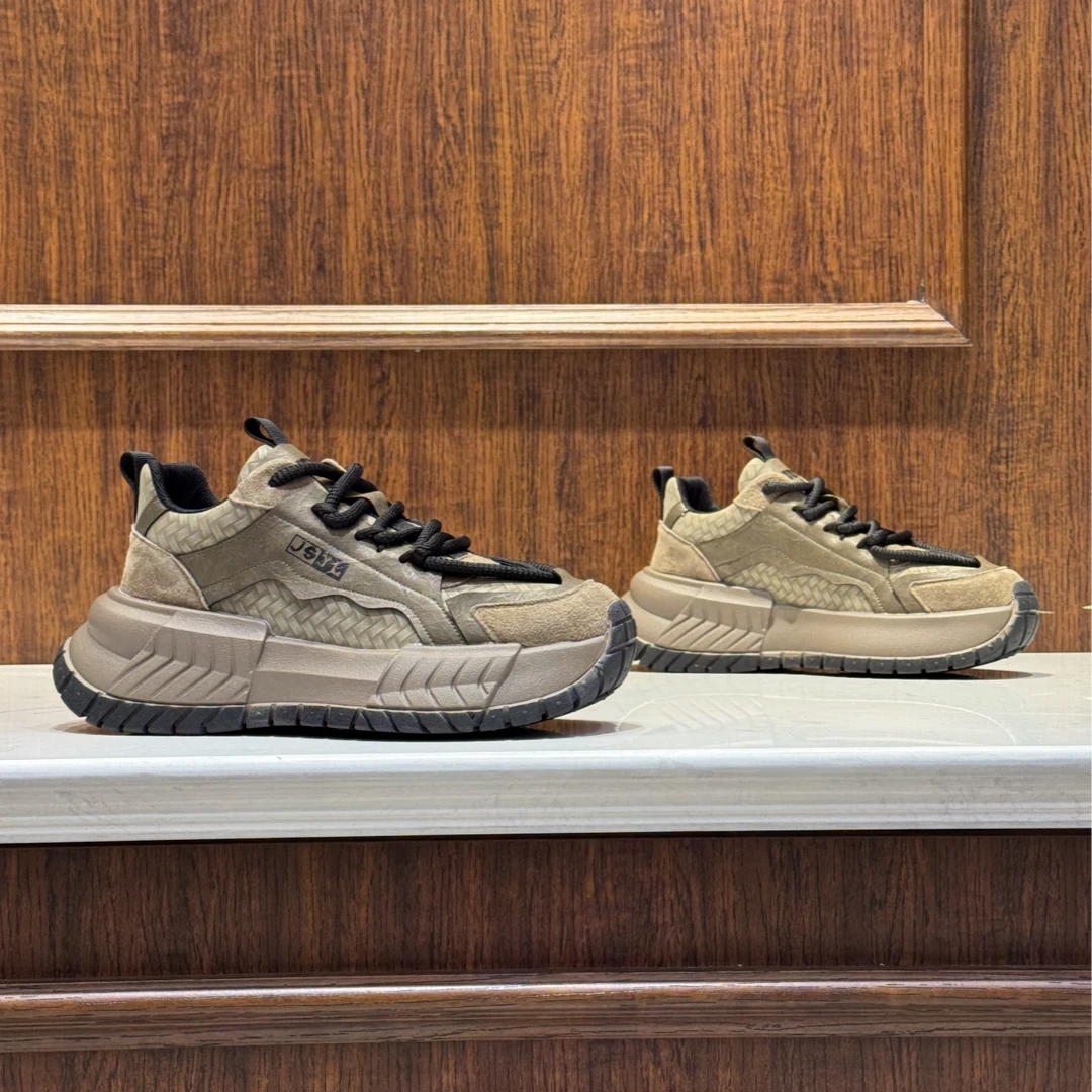 2025冬季新款单棉同款时尚百搭潮流轻奢耐磨休闲男鞋（偏大一码）