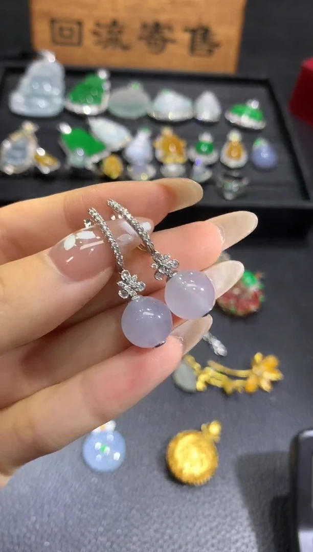 18K金镶嵌翡翠耳饰31团购